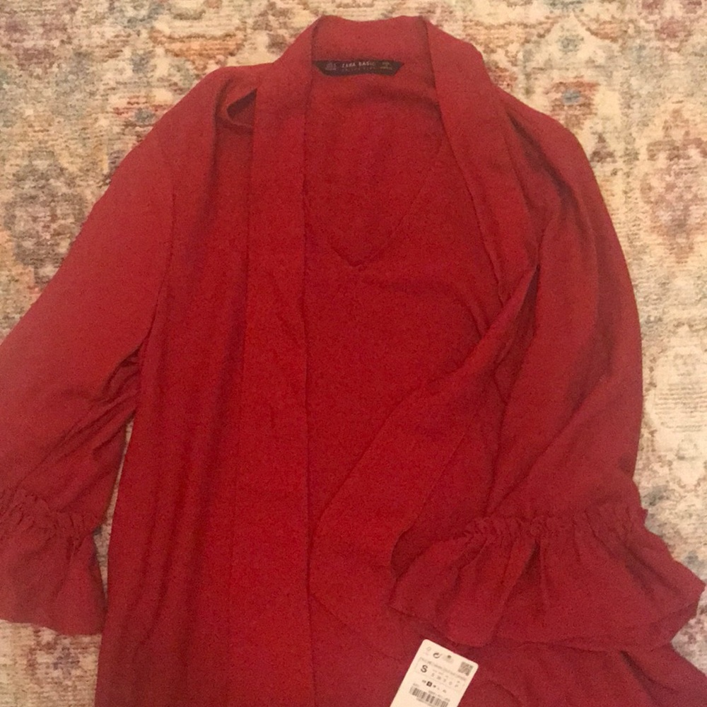 Zara ruffled blouse with bow - Picture 3 of 3